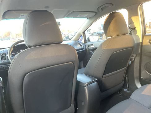 Used 2017 Kia Forte LX image 19