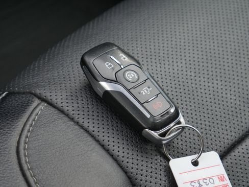 Used 2016 Ford F150 Lariat w/ Equipment Group 502A Luxury image 36