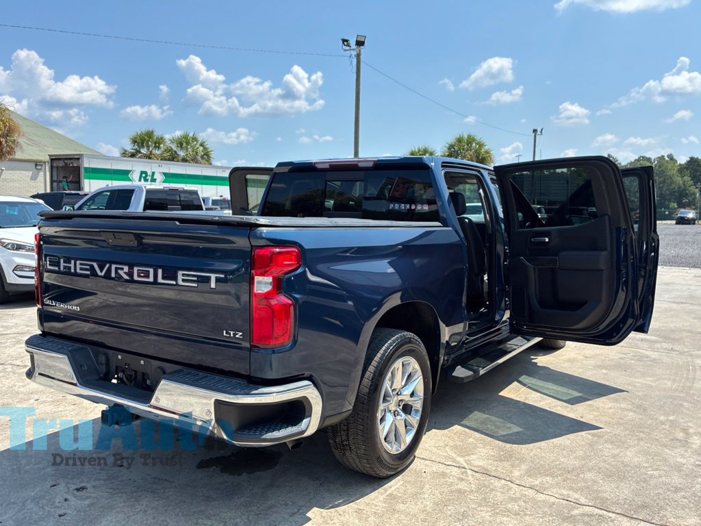 Used 2019 Chevrolet Silverado 1500 LTZ w/ LTZ Plus Package RWD image 17