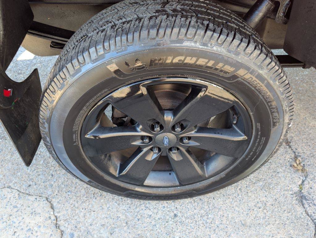 Used 2014 Ford F150 FX4 w/ FX Appearance Package AWD/4WD image 12