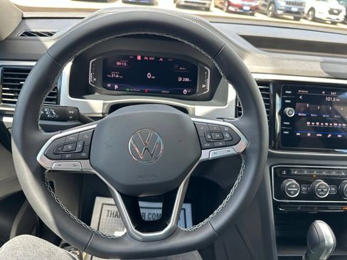 Certified 2023 Volkswagen Atlas SEL AWD/4WD image 57