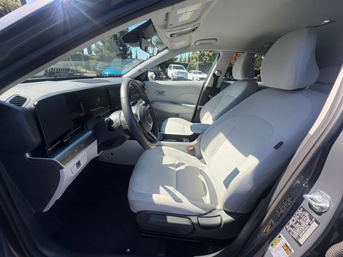 Used 2026 Hyundai Kona SEL Sport FWD image 28