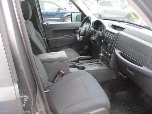 Used 2012 Jeep Liberty Sport w/ Popular Equipment Group image 7