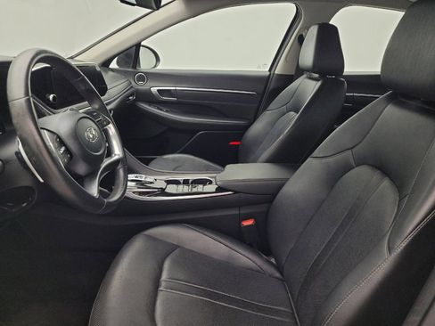 Used 2022 Hyundai Sonata Limited w/ Preferred Accessory Package FWD image 17