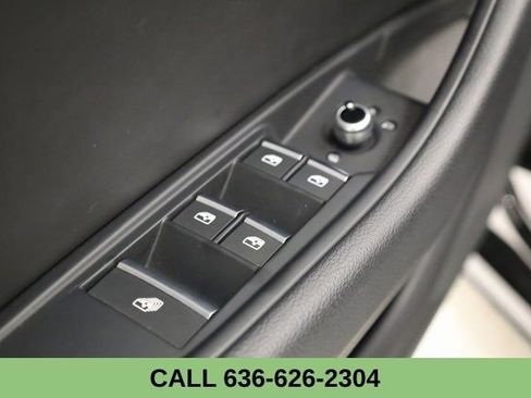 Used 2022 Audi A5 2.0T Premium image 16