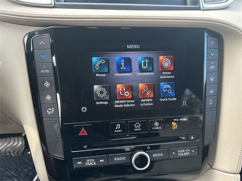Used 2020 INFINITI QX50 Luxe image 17