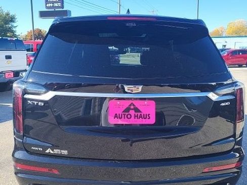 Used 2023 Cadillac XT6 Sport image 18