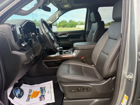 Used 2025 Chevrolet Silverado 1500 RST w/ Dark Appearance Package AWD/4WD image 28