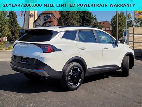 New 2026 Kia Sportage EX w/ EX Panoramic Sunroof Package image 4