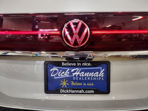New 2026 Volkswagen Atlas SEL Premium R-Line AWD/4WD image 18