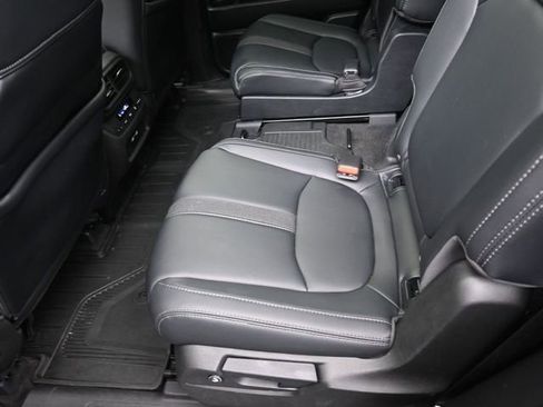 Used 2023 Honda Pilot Touring image 23