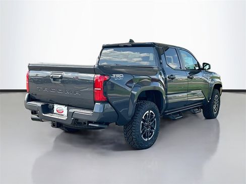 New 2025 Toyota Tacoma TRD Sport image 4