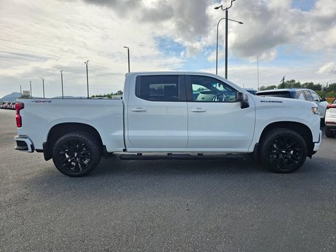 Used 2021 Chevrolet Silverado 1500 RST w/ Rally Edition AWD/4WD image 2