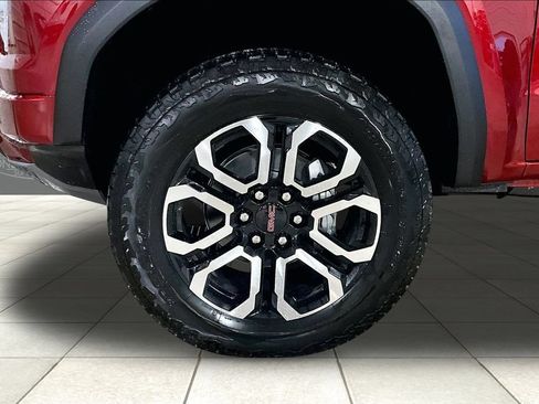 New 2026 GMC Canyon AT4 w/ Technology Plus Package AWD/4WD image 8