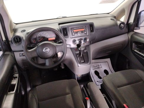 Used 2017 Nissan NV200 S image 24