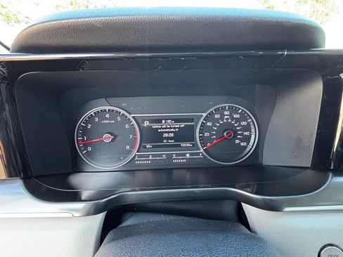 Certified 2023 Kia Sorento S w/ Panoramic Sunroof Package FWD image 13