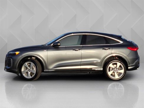 New 2025 Audi Q5 2.0T Premium Plus image 3