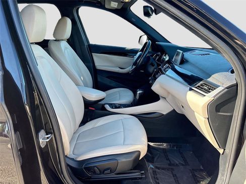 Used 2018 BMW X1 xDrive28i w/ Convenience Package image 31