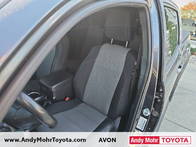 Used 2021 Toyota Tacoma TRD Off-Road AWD/4WD image 10