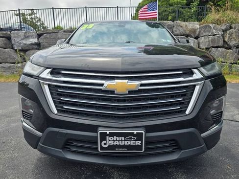 Used 2023 Chevrolet Traverse LT AWD/4WD image 28