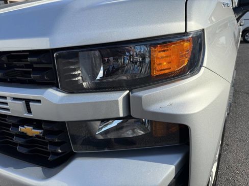 Used 2019 Chevrolet Silverado 1500 Custom w/ Custom Convenience Package image 39