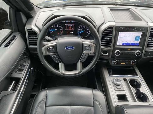 Used 2020 Ford Expedition XLT w/ Equipment Group 201A image 13