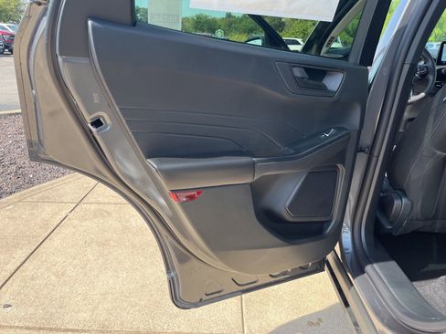 New 2025 Ford Escape Active w/ Cold Weather Package image 33