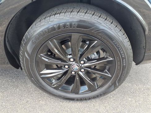 Used 2025 Buick Envista Sport Touring FWD image 30