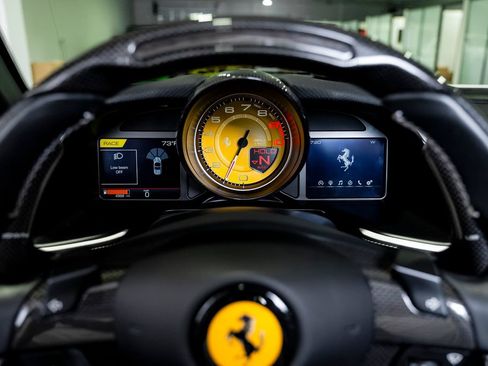 Used 2023 Ferrari 812 GTS RWD image 40