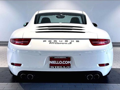 Used 2012 Porsche 911 Carrera S RWD image 9