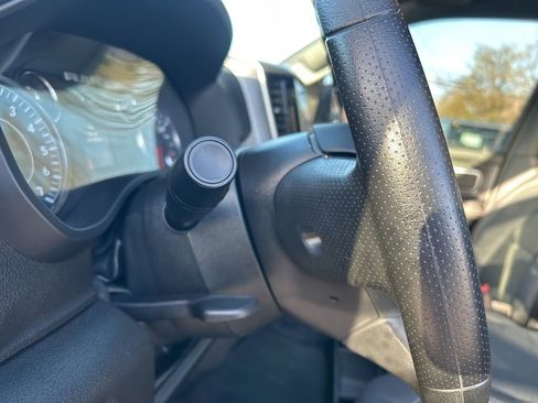 Used 2025 RAM 1500 Big Horn image 37