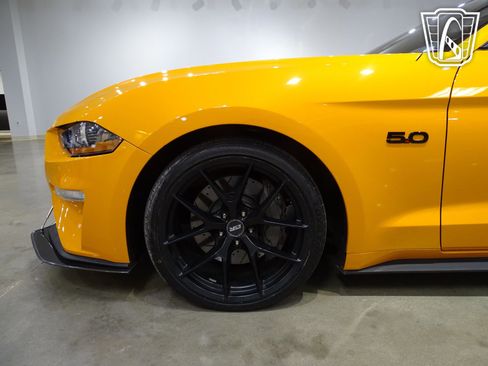 Used 2019 Ford Mustang GT Premium w/ Black Accent Package image 27