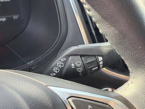 Used 2024 Ford Edge Titanium image 32