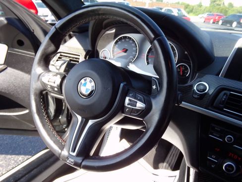 Used 2014 BMW M6 Coupe w/ Competition Package RWD image 50