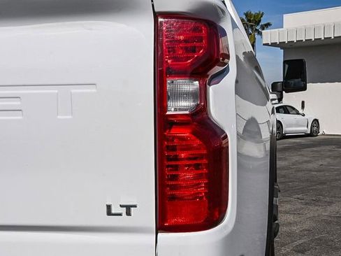 Used 2024 Chevrolet Silverado 2500 LT image 9