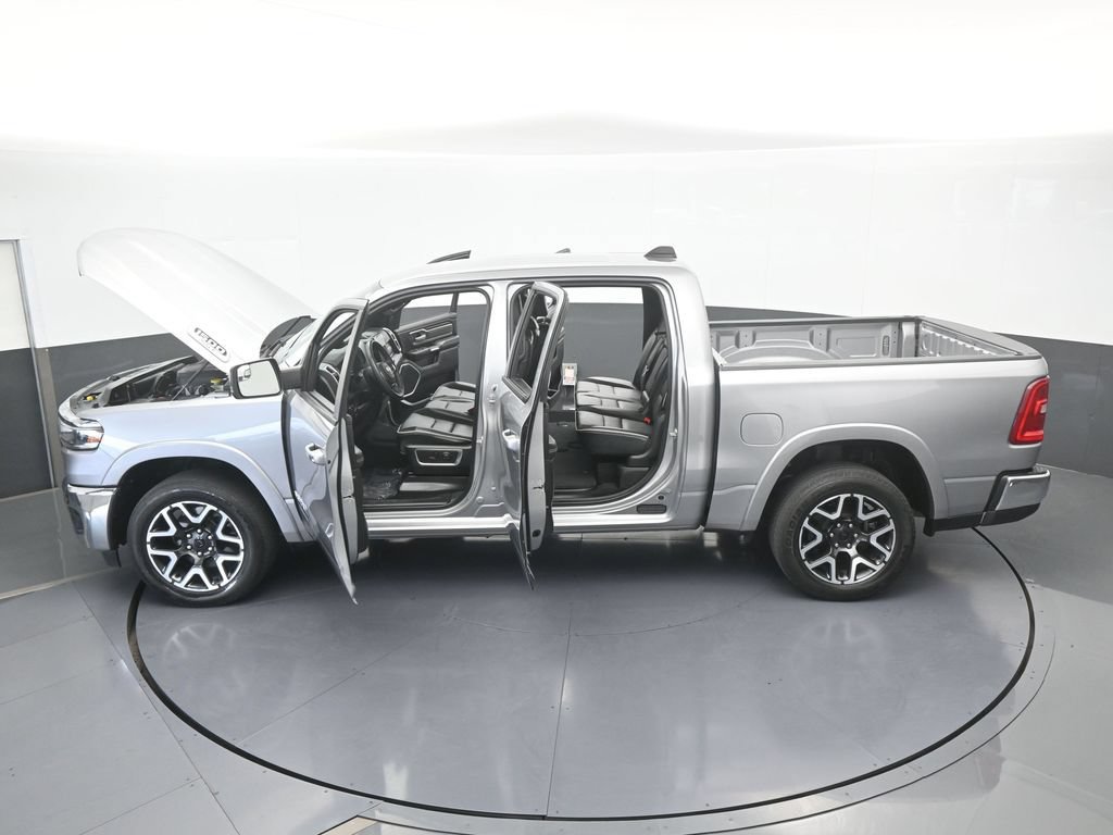 Used 2025 RAM 1500 Laramie AWD/4WD image 73
