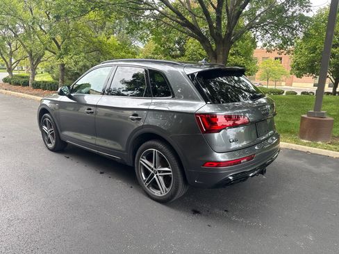 Used 2025 Audi Q5 e Premium Plus w/ Premium Plus Package AWD/4WD image 3