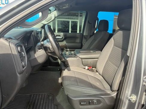 Used 2021 Chevrolet Silverado 1500 LT w/ Z71 Off-Road Package image 9