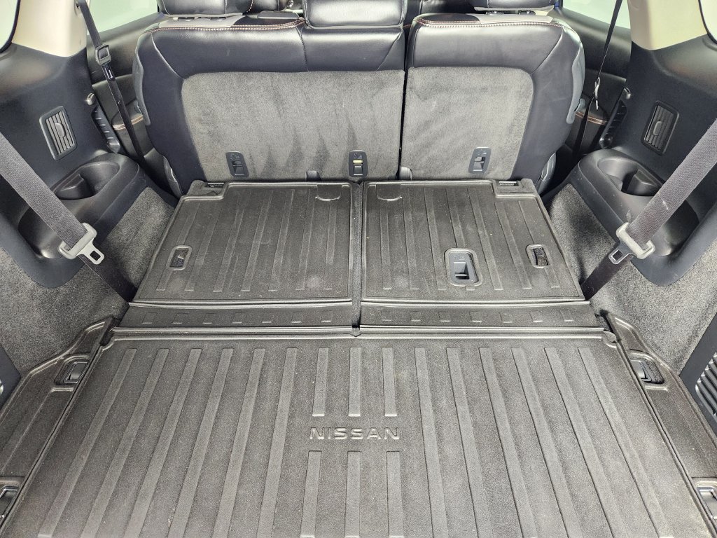 Used 2019 Nissan Pathfinder SL w/ Rock Creek Edition FWD image 21