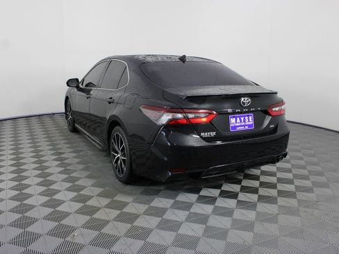 Used 2021 Toyota Camry SE FWD image 21