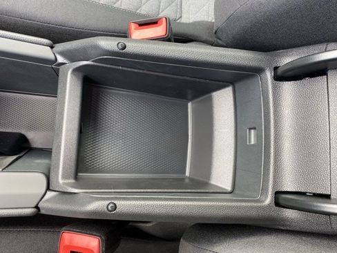 New 2025 Volkswagen Tiguan S image 40