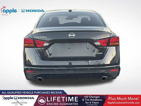 Used 2024 Nissan Altima 2.5 SR w/ SR Premium Package image 6