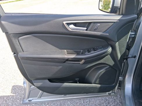 Used 2024 Ford Edge SEL AWD/4WD image 11