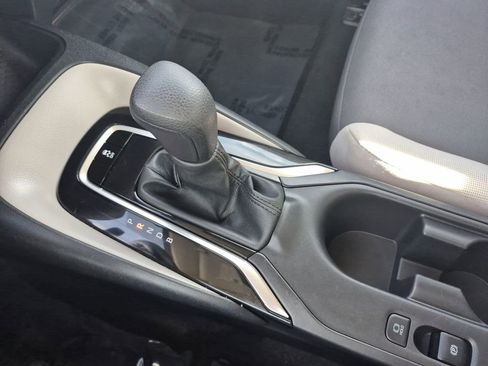 Used 2024 Toyota Corolla LE image 23