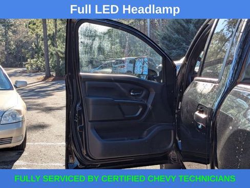 Used 2023 Nissan Titan SV w/ SV Convenience Package image 29