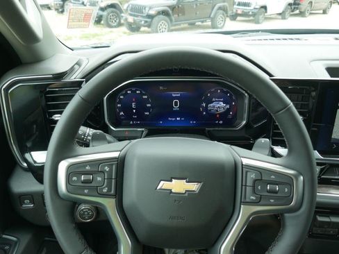 New 2026 Chevrolet Silverado 1500 LTZ w/ Max Trailering Package AWD/4WD image 32