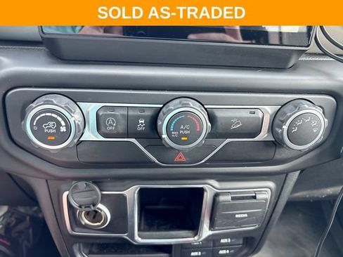 Used 2020 Jeep Wrangler Unlimited Sport AWD/4WD image 18