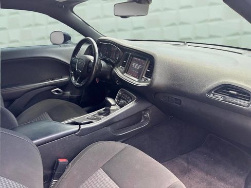 Used 2022 Dodge Challenger GT w/ Blacktop Package RWD image 15