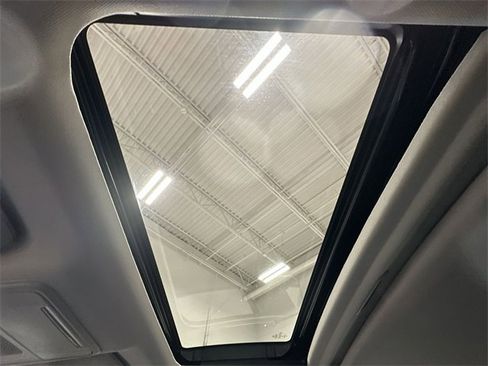 Used 2022 Honda Civic Touring image 29