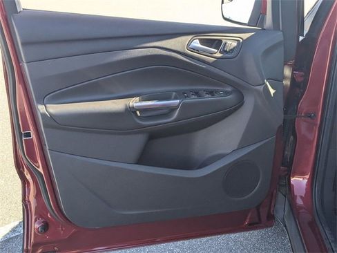 Used 2014 Ford Escape Titanium image 9